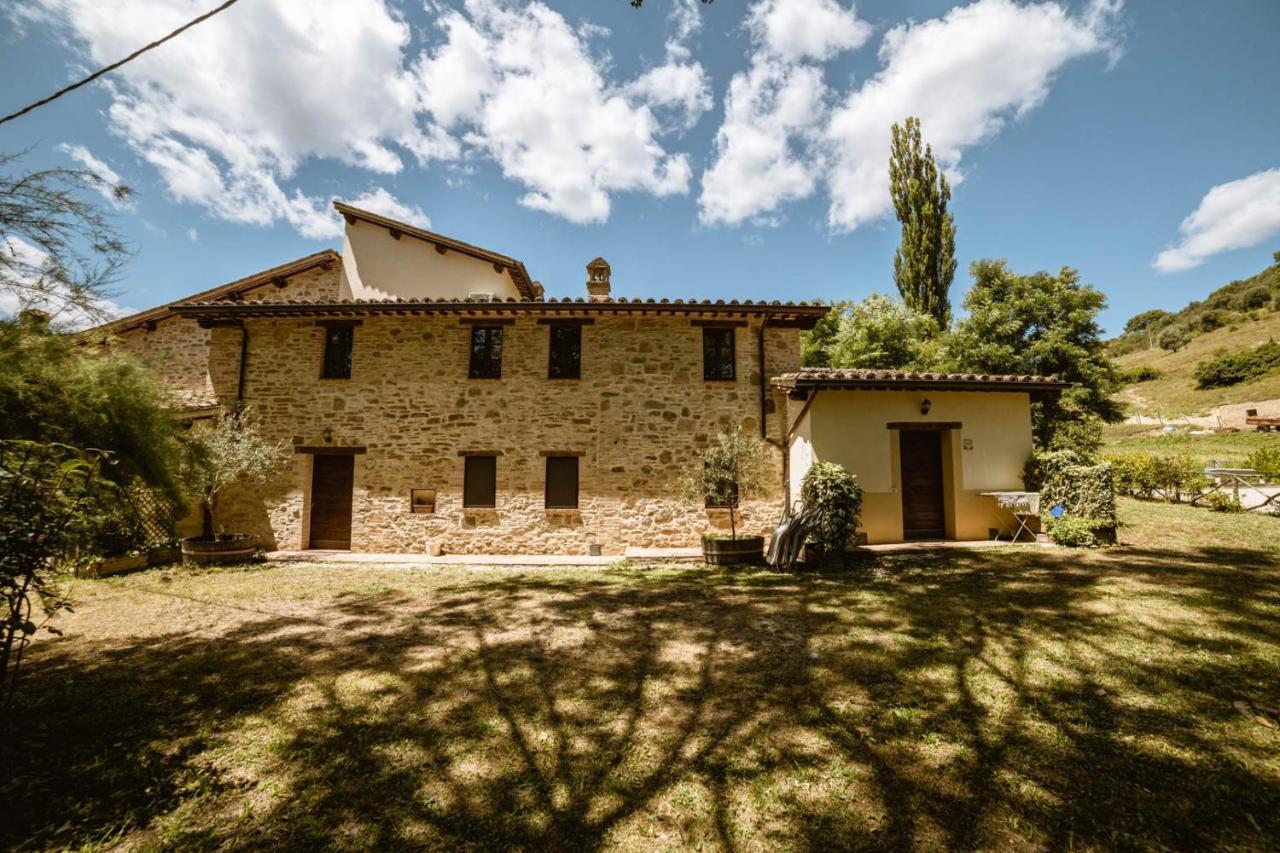 Agriturismo Le Radici Umbertide Εξωτερικό φωτογραφία